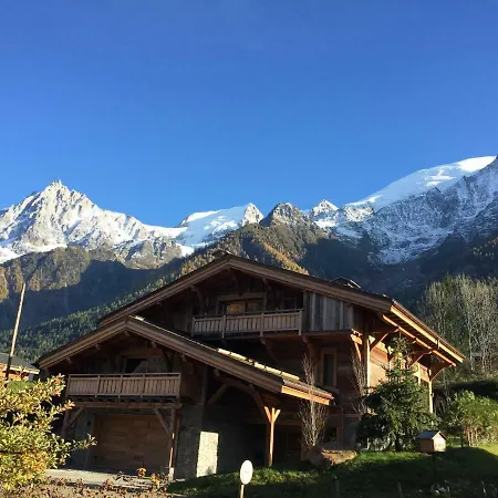 亚历山德拉木屋 木屋 *